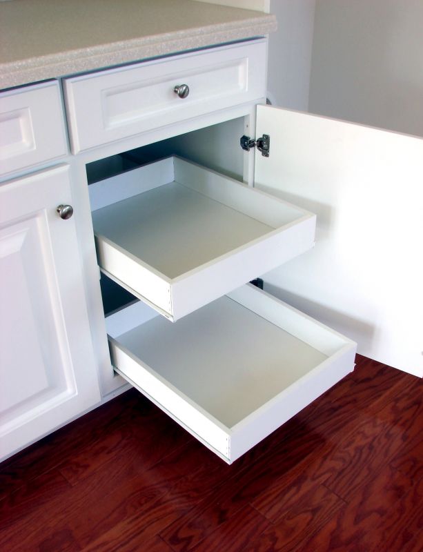 Maximizes kitchen storage space